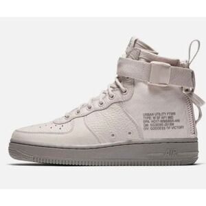 NIKE Air Force 1 Mid Sneakers Size 6.5